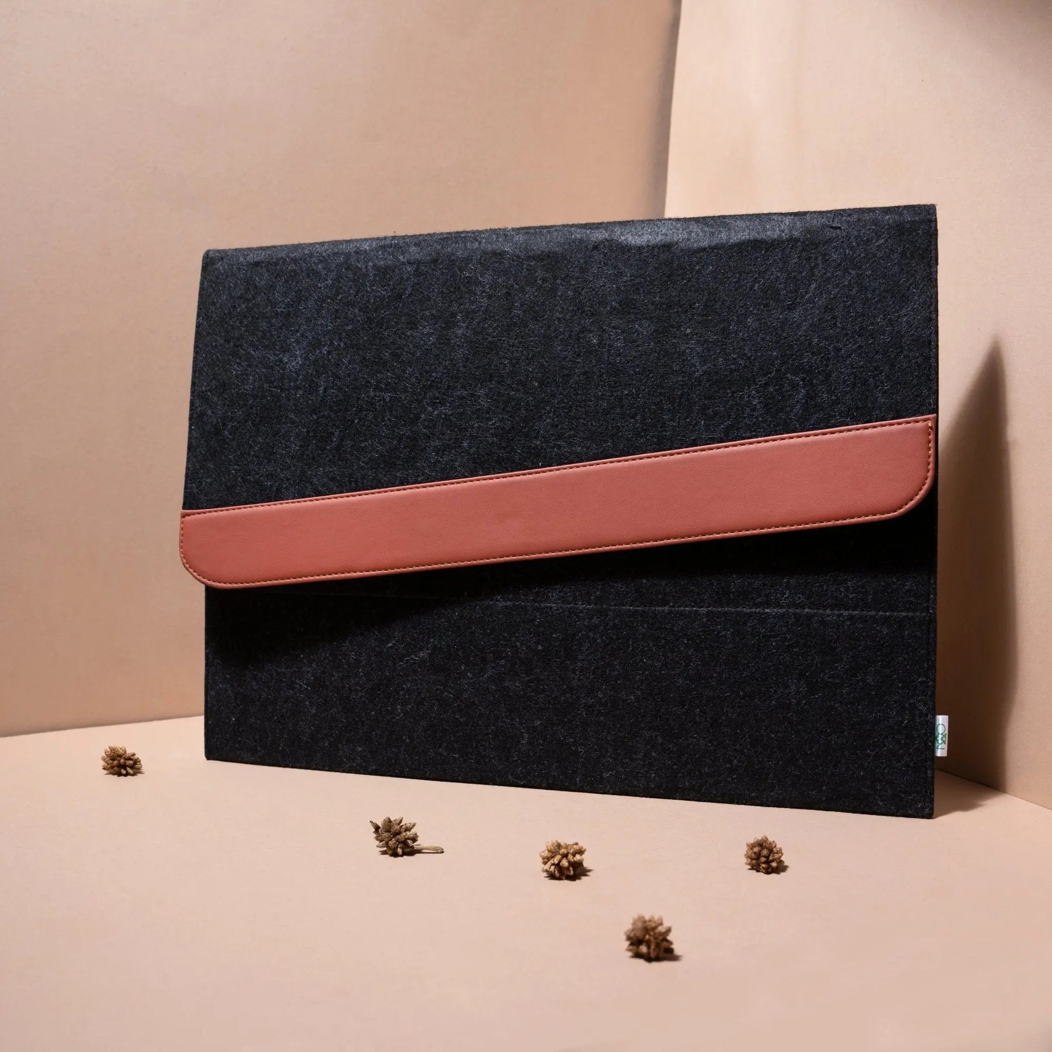 Felt Laptop Sleeve - Set of Two: Stylish, Protective, and Eco - Conscious - arbhustore