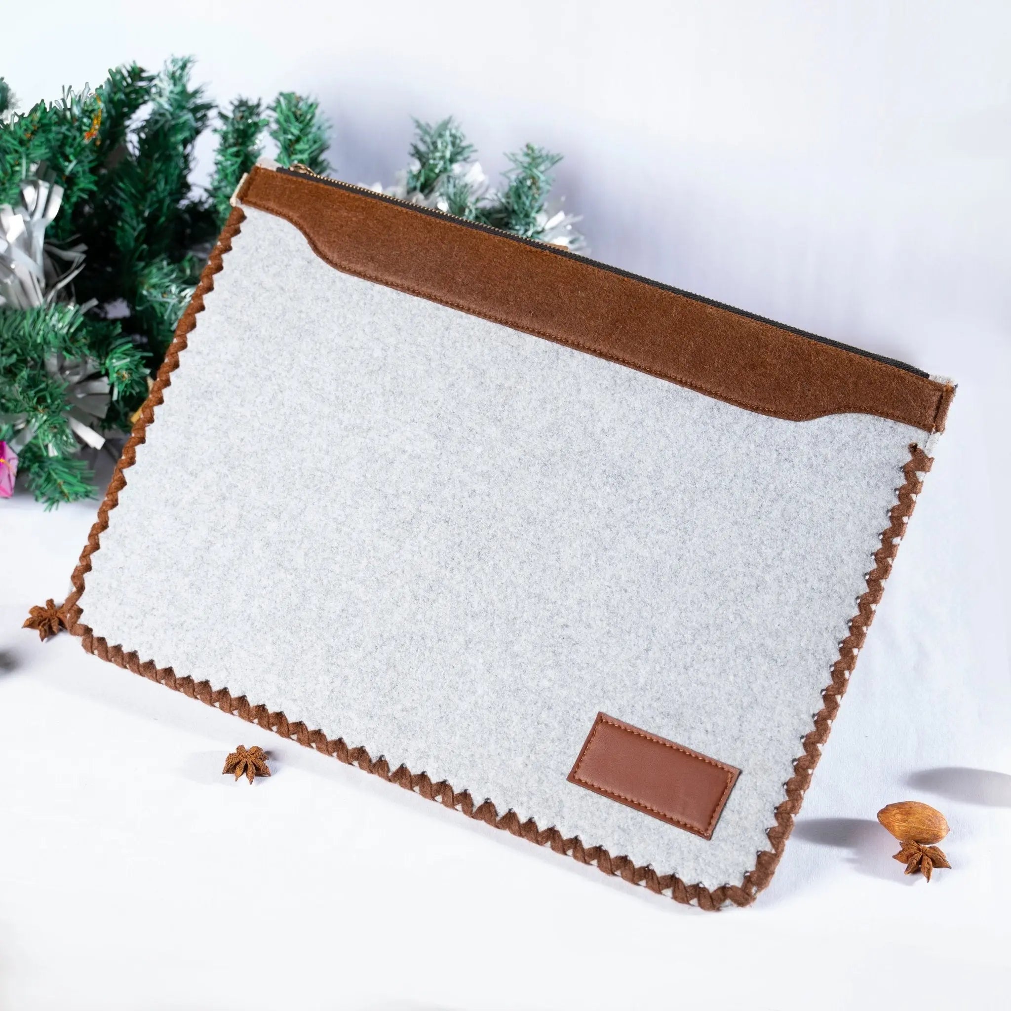 Felt Laptop Sleeve - Set of Two: Stylish, Protective, and Eco - Conscious - arbhustore